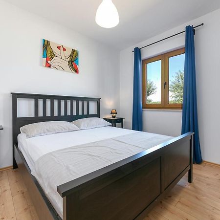 Grebac Vila Kaštelir Exterior foto
